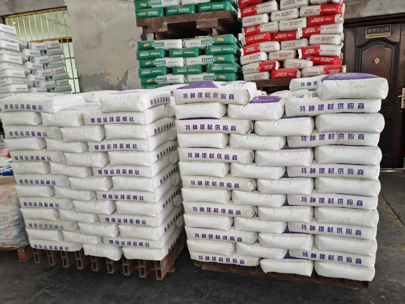 凤台拱顶带模注浆料